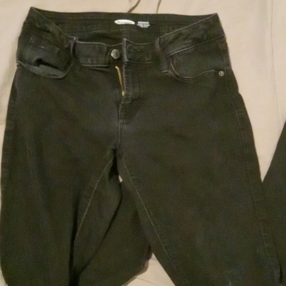 Black skinny jeans